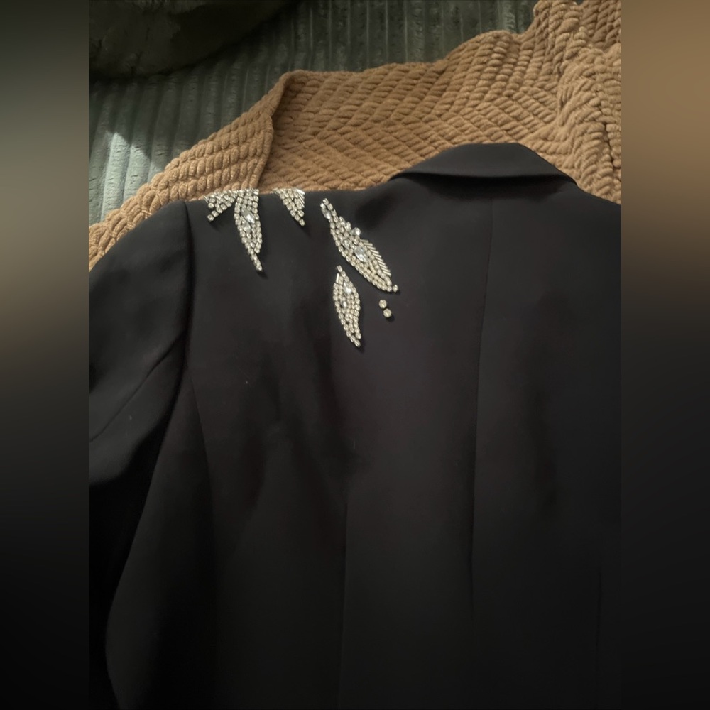 cinq a sept Black Blazer with Silver beaded Leaf Embellishment - Picture 9 of 13